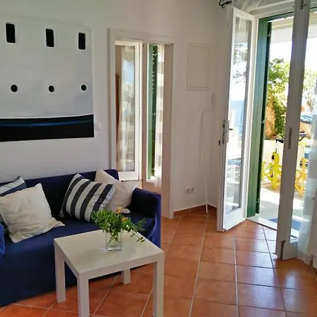 Casa Miguel アパートホテル スヴェタ・ネデリャ